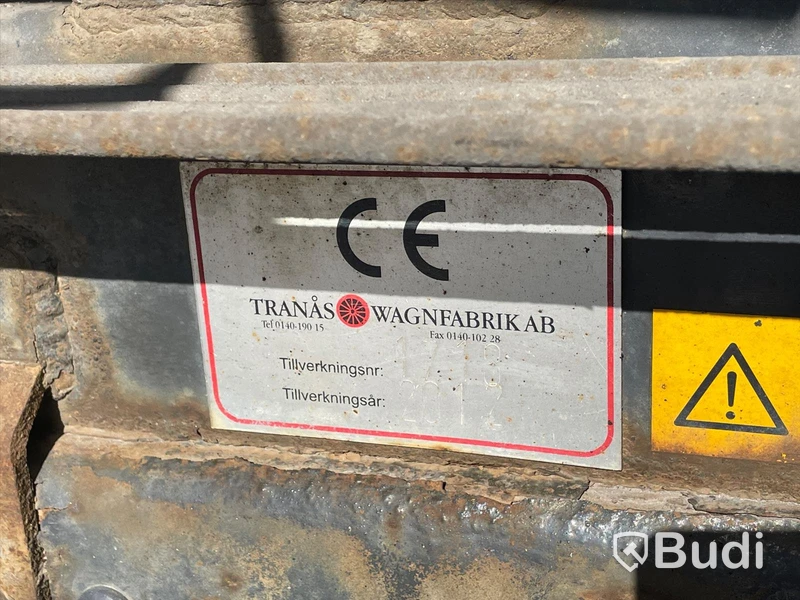 Kranbil Volvo FM 8x4 tippflak med lämmar