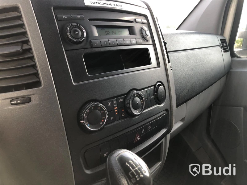 Lätt lastbil Volkswagen Crafter 35 Vit