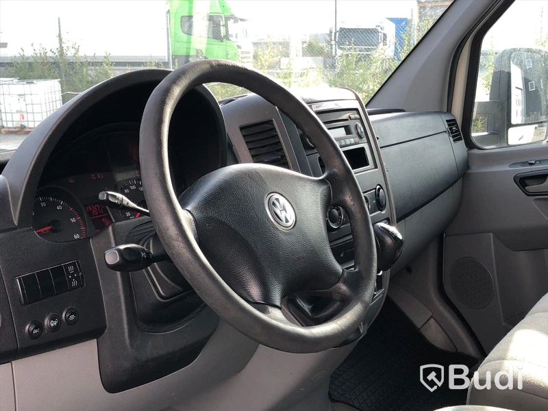 Lätt lastbil Volkswagen Crafter 35 Vit