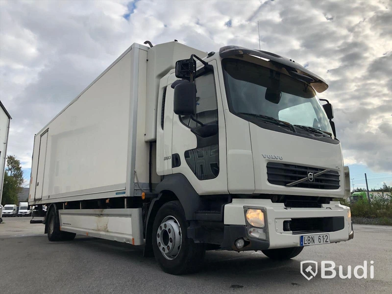 Lastbil Volvo FL 4x2 16T Kylbil