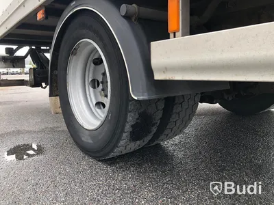 Lastbil Volvo FL 4x2 Skabskåp