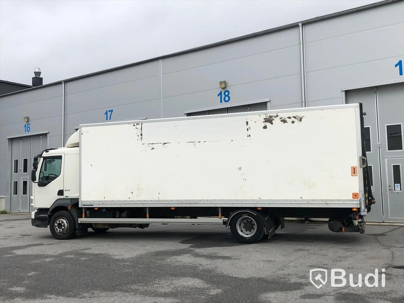 Lastbil Volvo FL 4x2 Skabskåp