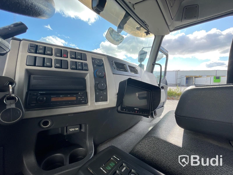 Tippbil Volvo FE 6x2 | 2017 | Allisonlåda | Sörling