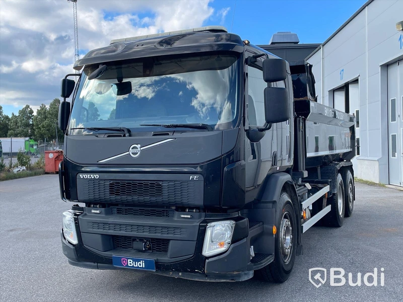 Tippbil Volvo FE 6x2 | 2017 | Allisonlåda | Sörling