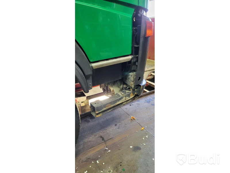 Lastbil Volvo Fm9 6x2 | 2006 | Slamsugare med spolutrustning | Torrsug - EXPORT