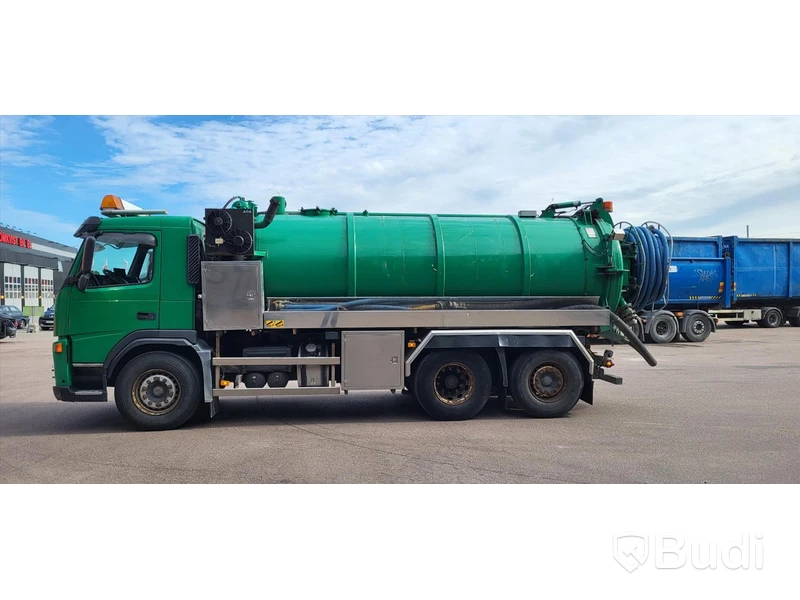 Lastbil Volvo Fm9 6x2 | 2006 | Slamsugare med spolutrustning | Torrsug - EXPORT