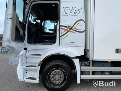 Lastbil Mercedes-Benz Actros 2551 SKAB-Skåp med öppningsbarsida och baklyft