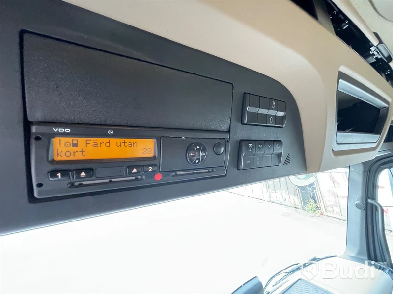 Lastbil Mercedes-Benz Actros 2551 SKAB-Skåp med öppningsbarsida och baklyft