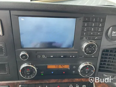 Lastbil Mercedes-Benz Actros 2551 SKAB-Skåp med öppningsbarsida och baklyft