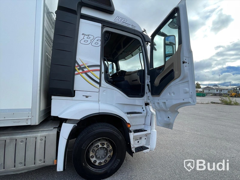 Lastbil Mercedes-Benz Actros 2551 SKAB-Skåp med öppningsbarsida och baklyft