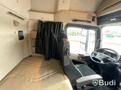 Lastbil Mercedes-Benz Actros 2551 SKAB-Skåp med öppningsbarsida och baklyft