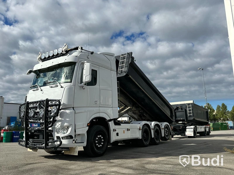 Lastbil Mercedes-Benz Arocs Lastväxlare med Roadex lastväxlarsläp