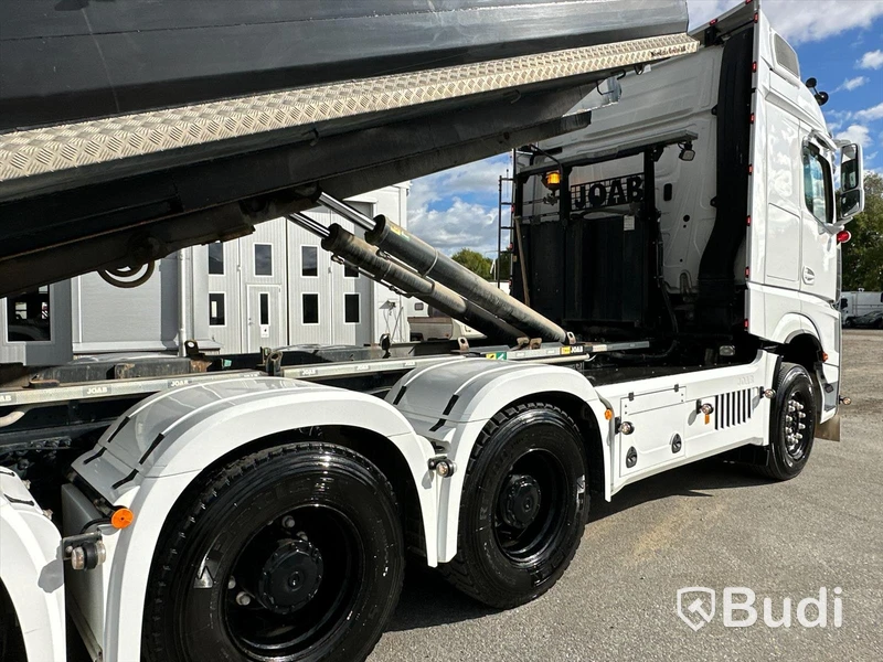 Lastbil Mercedes-Benz Arocs Lastväxlare med Roadex lastväxlarsläp
