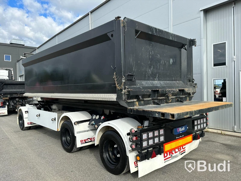 Lastbil Mercedes-Benz Arocs Lastväxlare med Roadex lastväxlarsläp