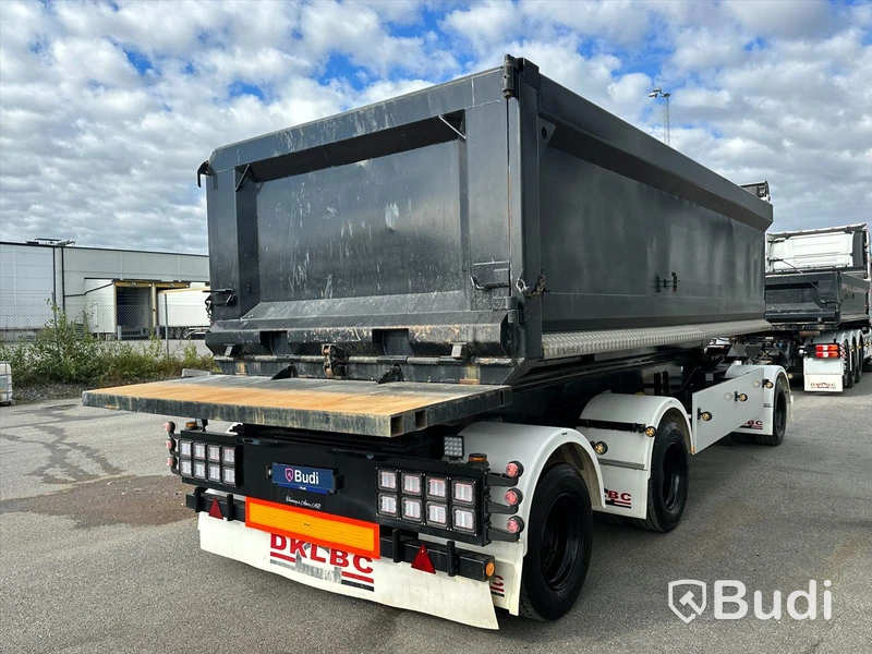 Lastbil Mercedes-Benz Arocs Lastväxlare med Roadex lastväxlarsläp