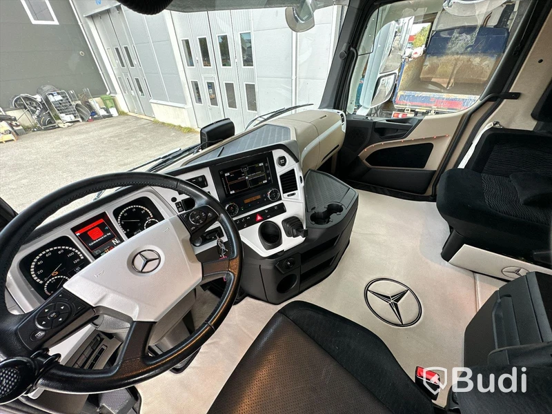 Lastbil Mercedes-Benz Arocs Lastväxlare med Roadex lastväxlarsläp
