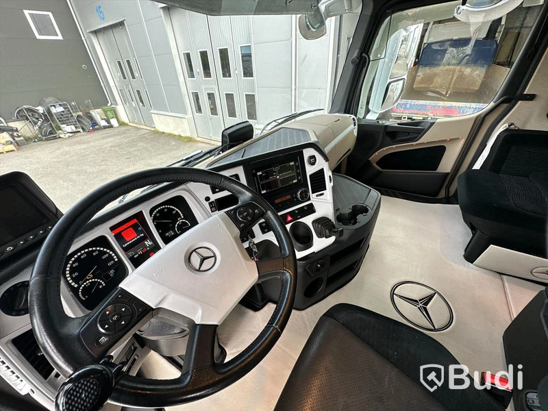 Lastbil Mercedes-Benz Arocs Lastväxlare med Roadex lastväxlarsläp