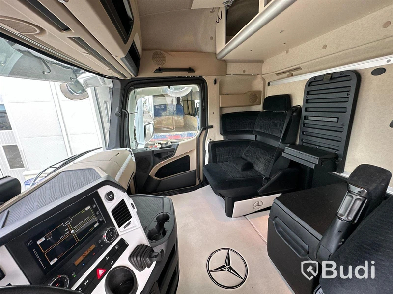 Lastbil Mercedes-Benz Arocs Lastväxlare med Roadex lastväxlarsläp