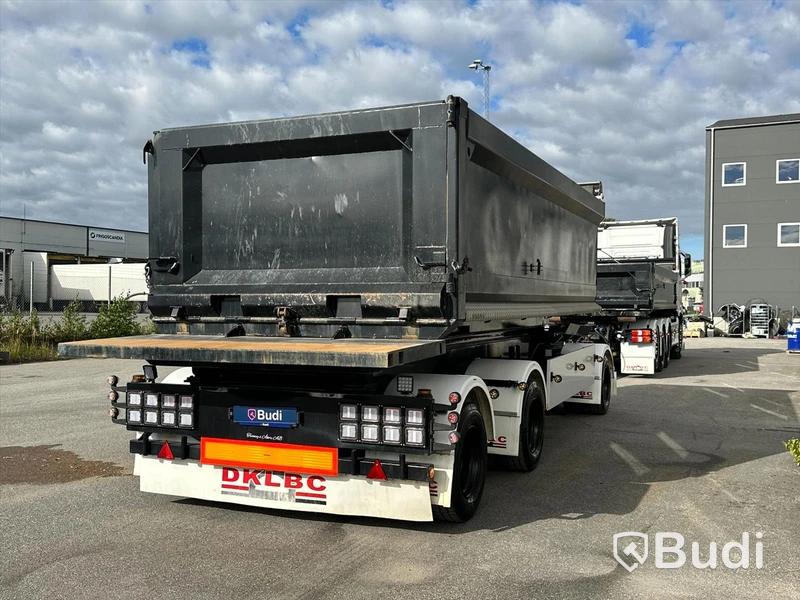 Lastbil Mercedes-Benz Arocs Lastväxlare med Roadex lastväxlarsläp