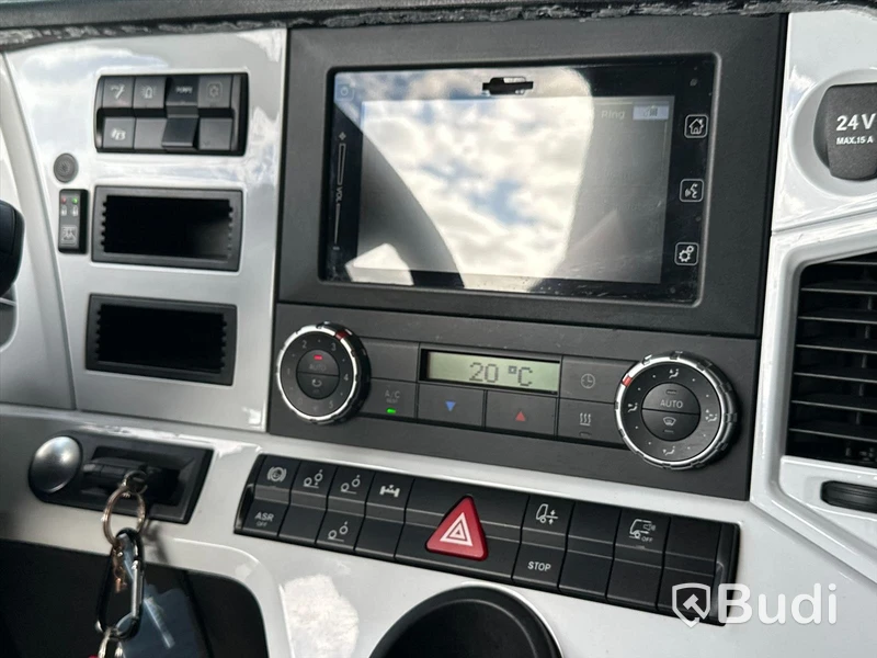 Lastbil Mercedes-Benz Arocs Lastväxlare med Roadex lastväxlarsläp