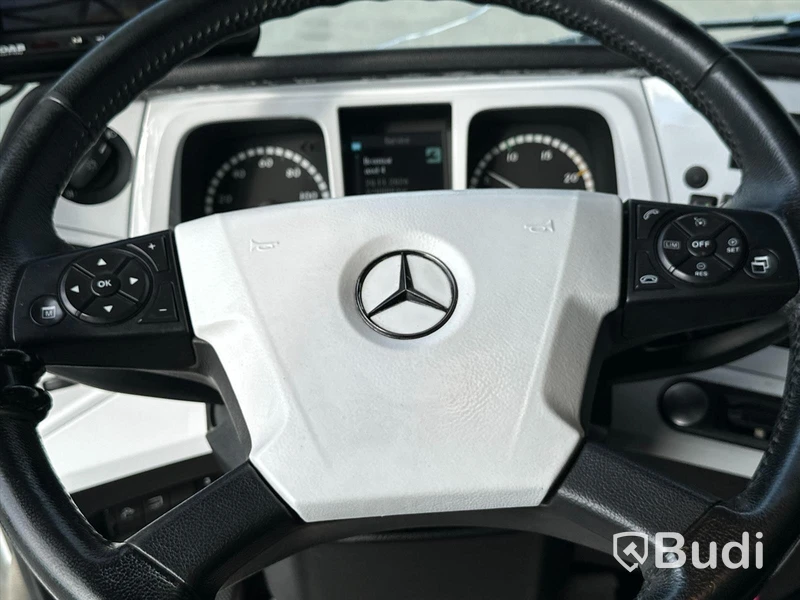 Lastbil Mercedes-Benz Arocs Lastväxlare med Roadex lastväxlarsläp