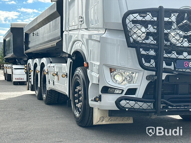 Lastbil Mercedes-Benz Arocs Lastväxlare med Roadex lastväxlarsläp