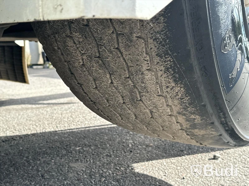 Lastbil Mercedes-Benz Arocs Lastväxlare med Roadex lastväxlarsläp
