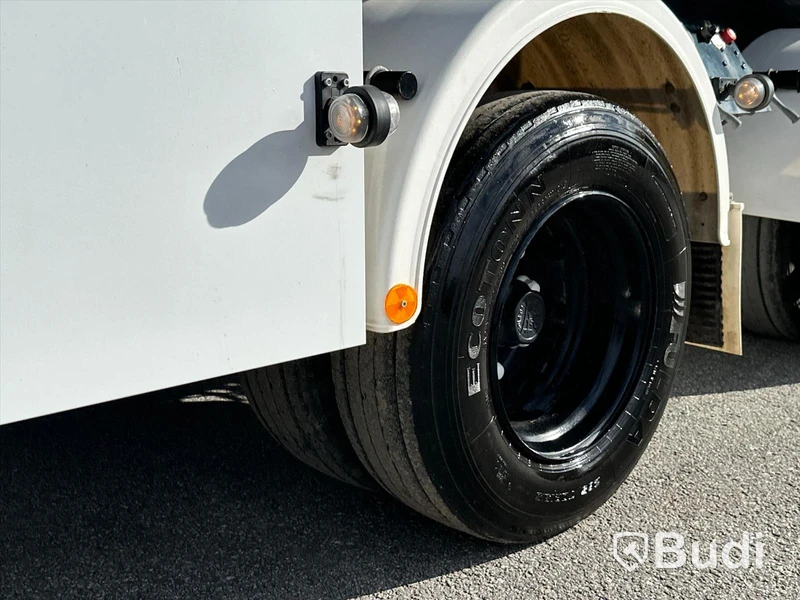 Lastbil Mercedes-Benz Arocs Lastväxlare med Roadex lastväxlarsläp