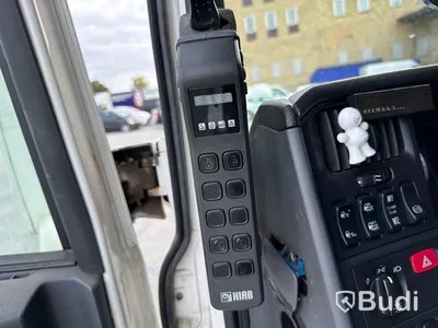 Lastbil Scania V8 R520 6x2 med Hiab lastväxlare 18T