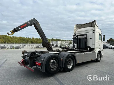 Lastbil Scania V8 R520 6x2 med Hiab lastväxlare 18T