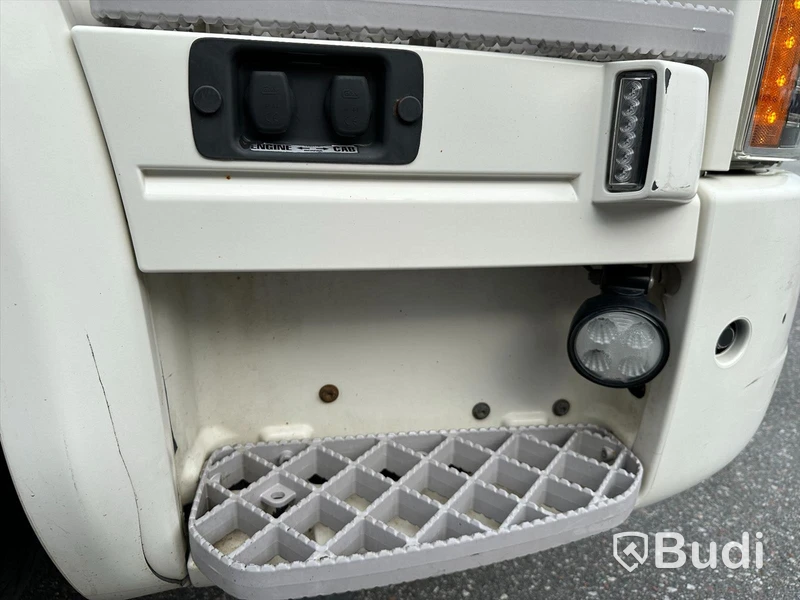 Lastbil Scania V8 R520 6x2 med Hiab lastväxlare 18T