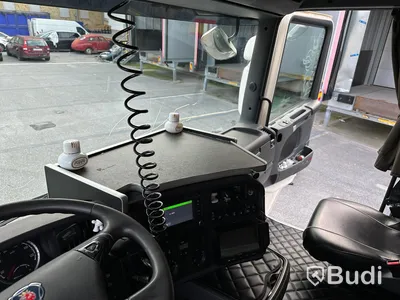 Lastbil Scania V8 R520 6x2 med Hiab lastväxlare 18T