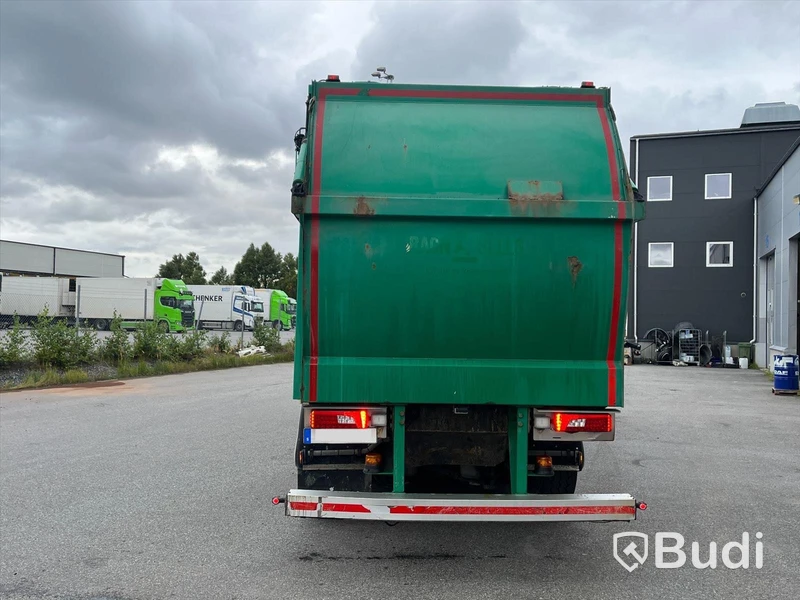 Lastbil Scania P370 LB 6x2-4 HNA frontlastare