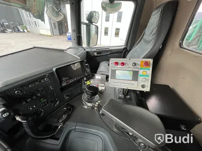 Lastbil Scania P370 LB 6x2-4 HNA frontlastare