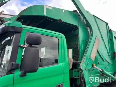 Lastbil Scania P370 LB 6x2-4 HNA frontlastare