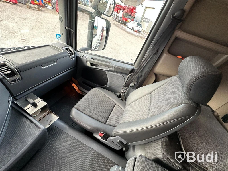 Bodbil Scania G450 LB 8X4-4HNA | Kranflak | Bodbil | Fassi F545 med jibb