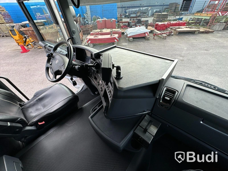 Bodbil Scania G450 LB 8X4-4HNA | Kranflak | Bodbil | Fassi F545 med jibb