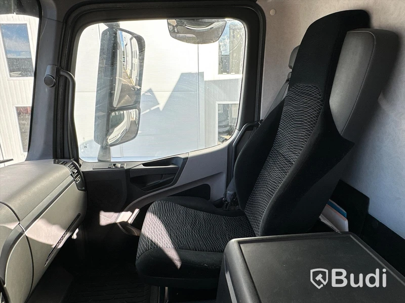 Lastbil Mercedes-Benz Antos 1824 | CAB-skåp | Euro6 - EXPORT