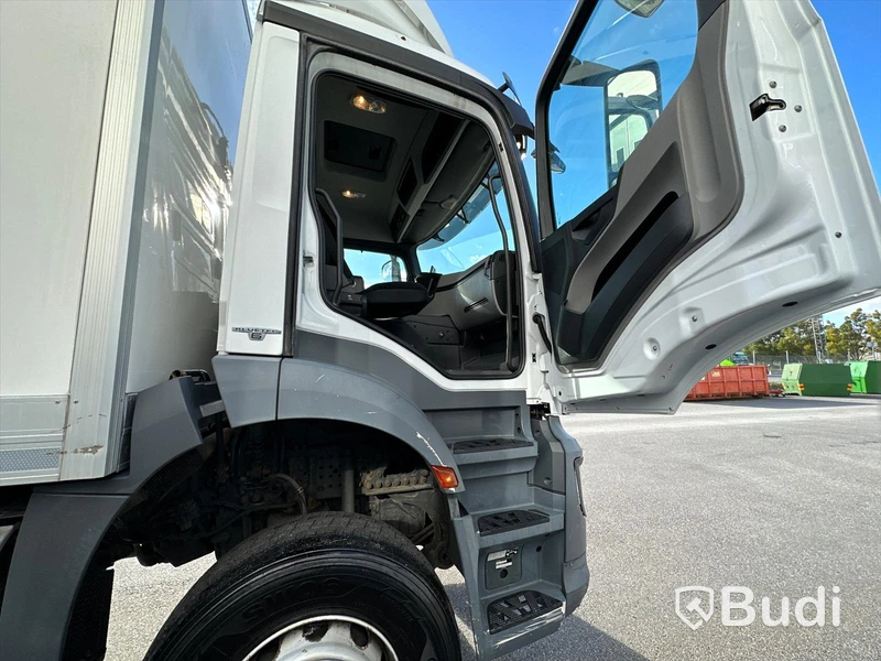 Lastbil Mercedes-Benz Antos 1824 | CAB-skåp | Euro6 - EXPORT