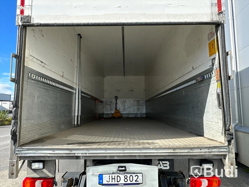Lastbil Mercedes-Benz Antos 1824 | CAB-skåp | Euro6 - EXPORT