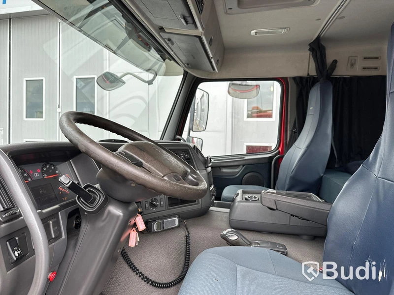 Lastbil Volvo FMX 8x4 460 | Sörlingväxlare