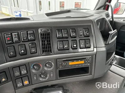 Lastbil Volvo FMX 8x4 460 | Sörlingväxlare