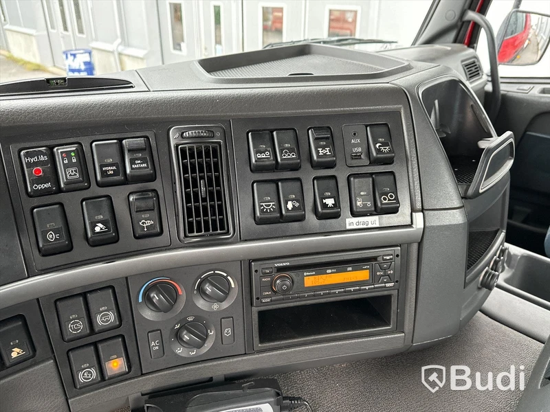 Lastbil Volvo FMX 8x4 460 | Sörlingväxlare