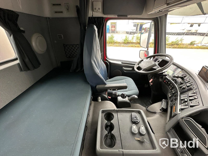 Lastbil Volvo FMX 8x4 460 | Sörlingväxlare