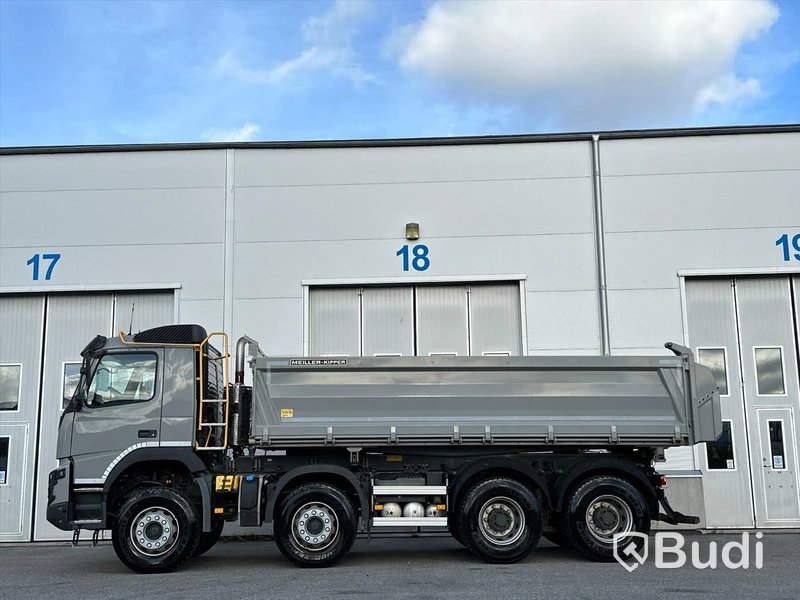 Lastbil Volvo FMX 460 8x4 Miller-kipper dumper | Lyftar tandem