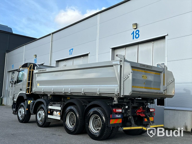 Lastbil Volvo FMX 460 8x4 Miller-kipper dumper | Lyftar tandem