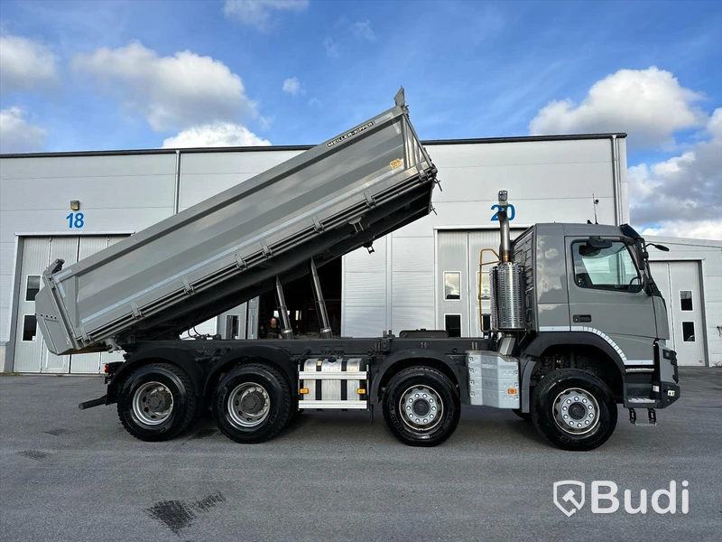 Lastbil Volvo FMX 460 8x4 Miller-kipper dumper | Lyftar tandem