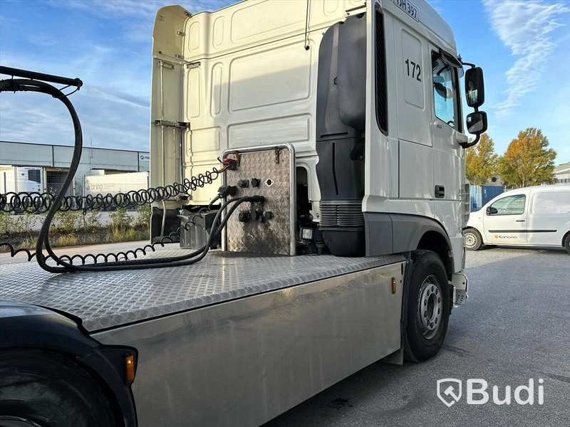 Lastbil DAF XF 510 SC 6x4 med Zorzi schakttrailer