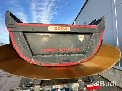 Lastbil DAF XF 510 SC 6x4 med Zorzi schakttrailer