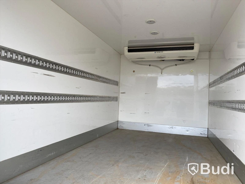 Lastbil Iveco Daily 35S18A8